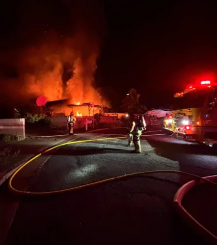 Firefighters put out blaze at Wailuku home